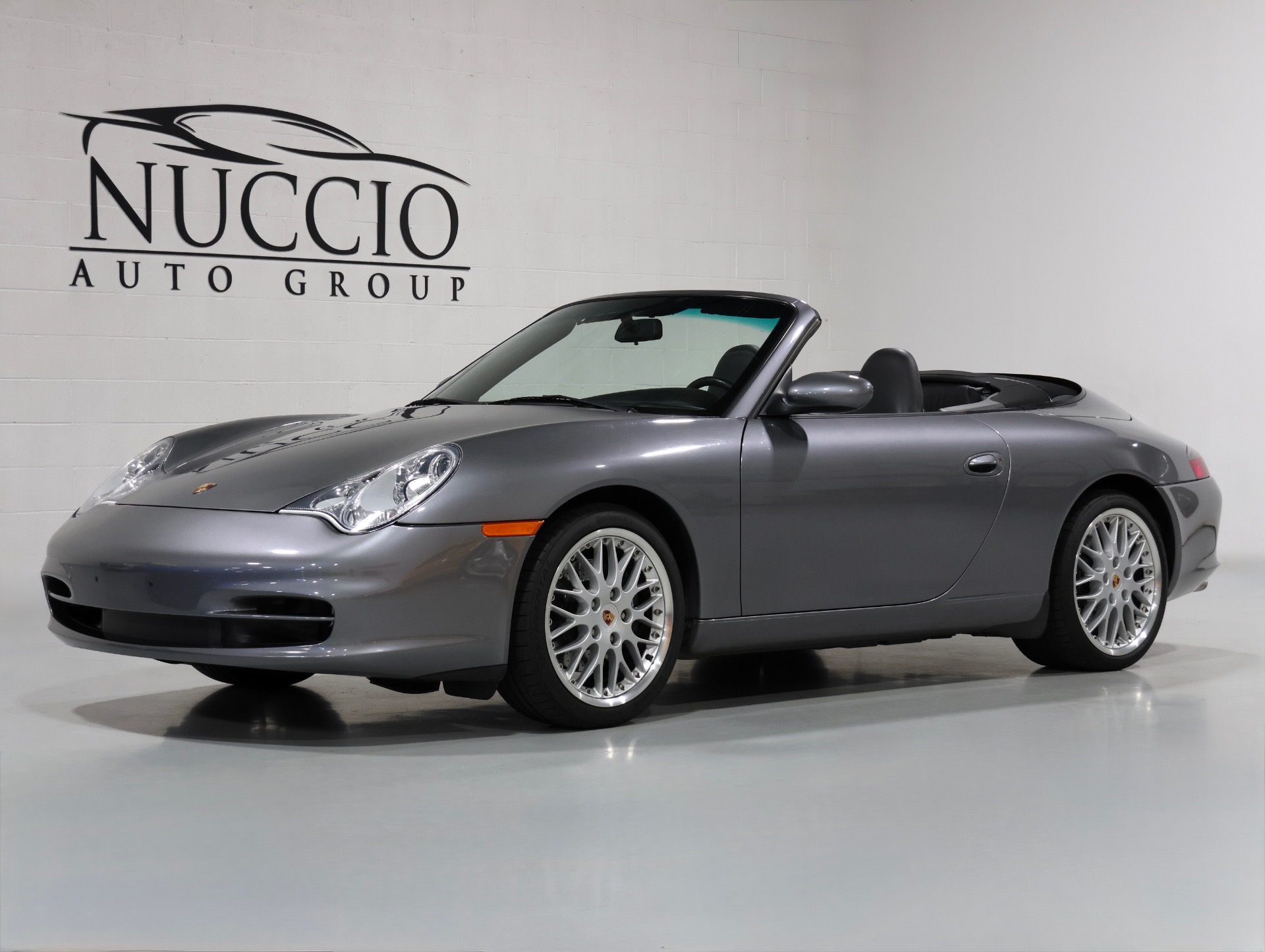 2002 Porsche 911 Carrera Cabriolet (2WD + 4WD)