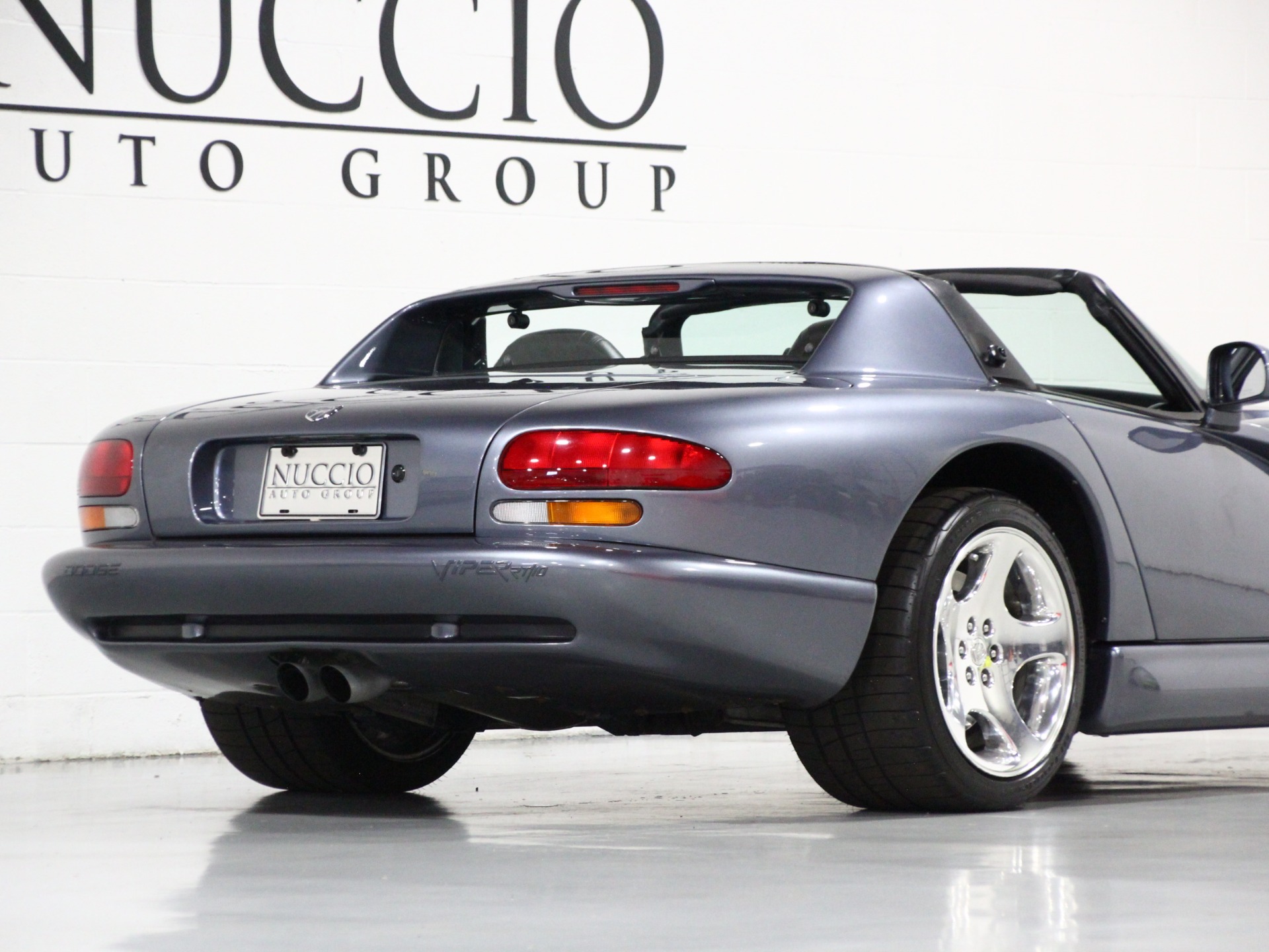 Used 2000 Dodge Viper RT/10 - Hard & Soft Tops - Only 15K Miles