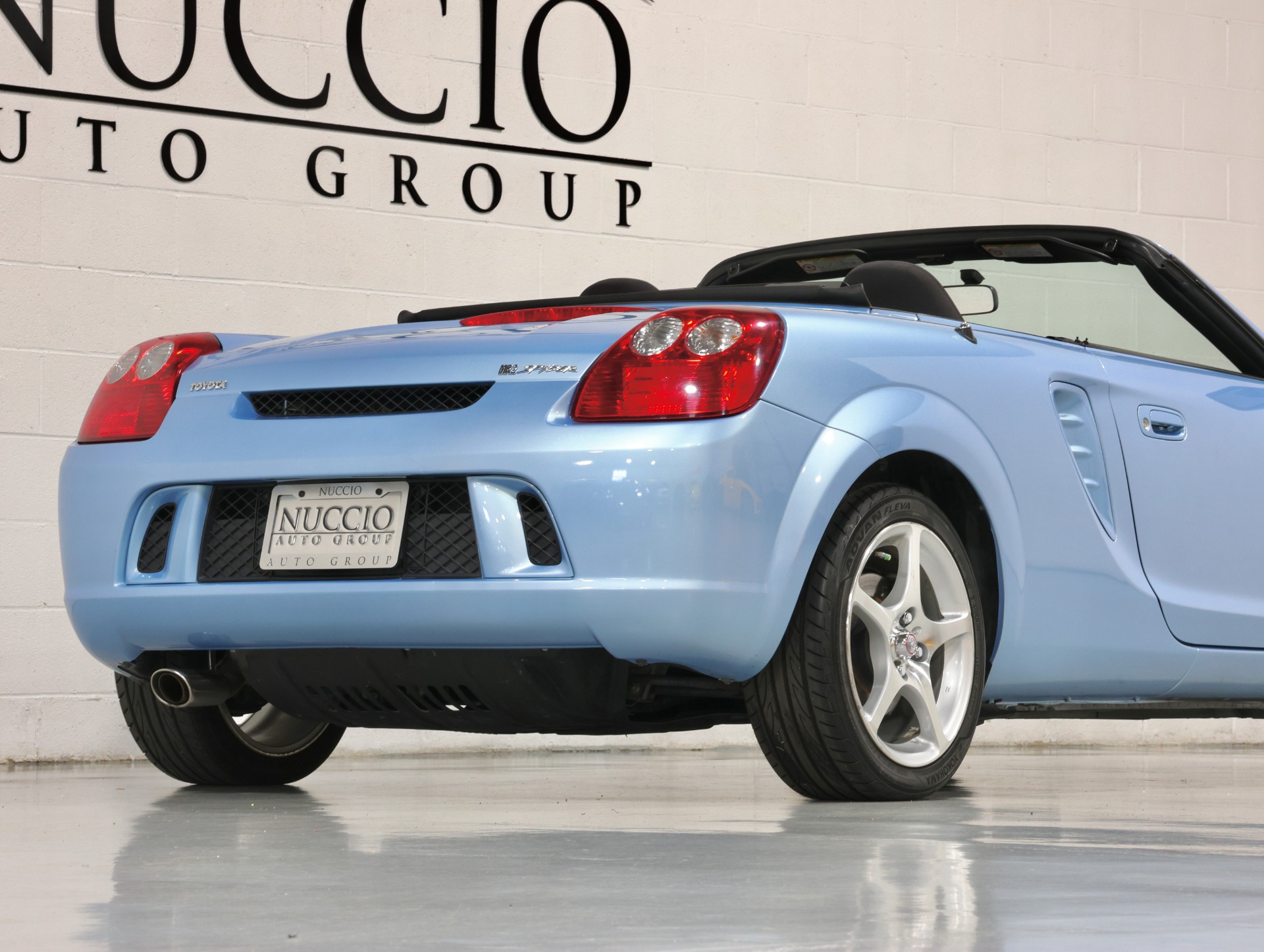 Used 2003 Toyota MR2 Spyder 5 Speed Manual - Only 12K Miles - Rare