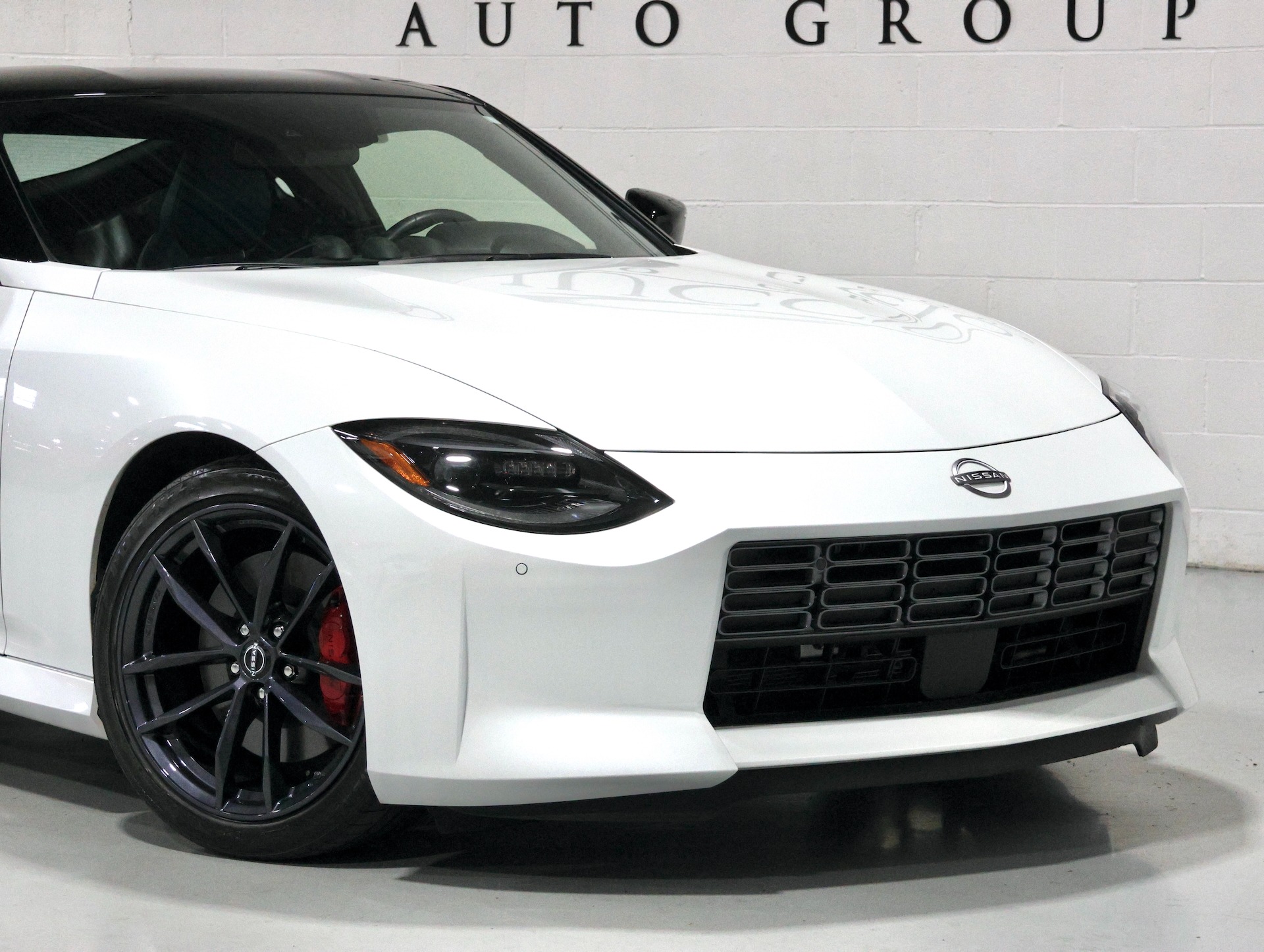 Used 2024 Nissan Z Performance Pearl White Over Blue - 400
