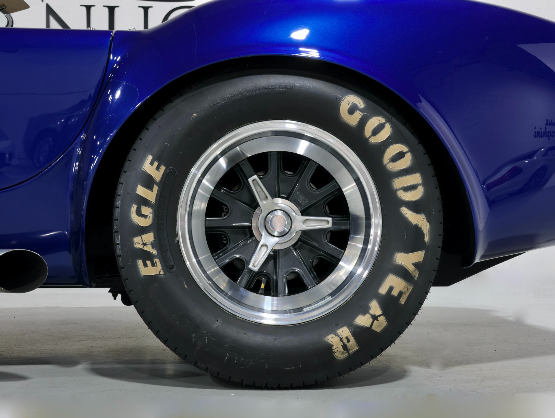 Used 1965 Superformance Shelby Cobra 427 427 - 585 Horsepower - 5