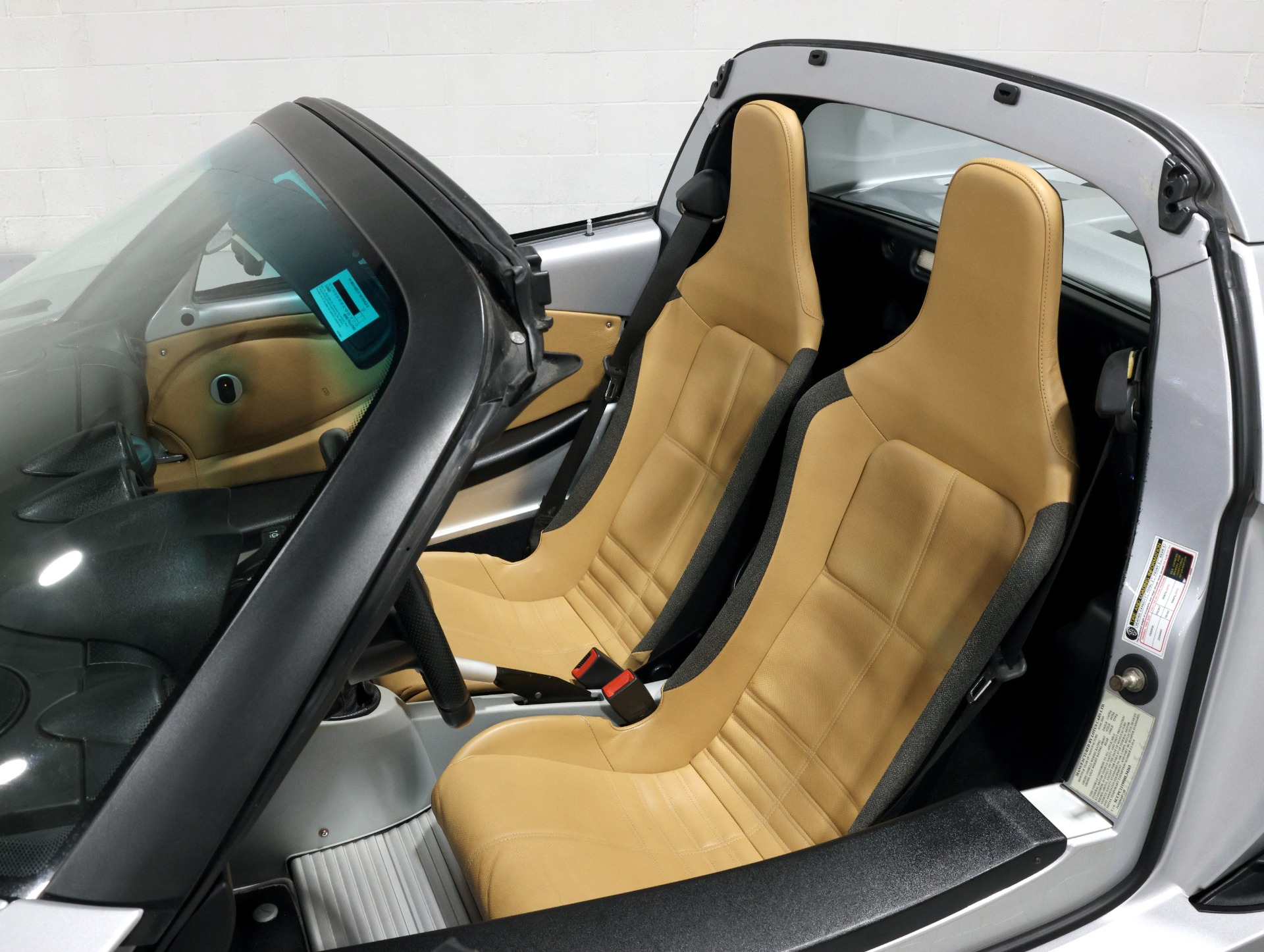 2005 Lotus Elise photo 2