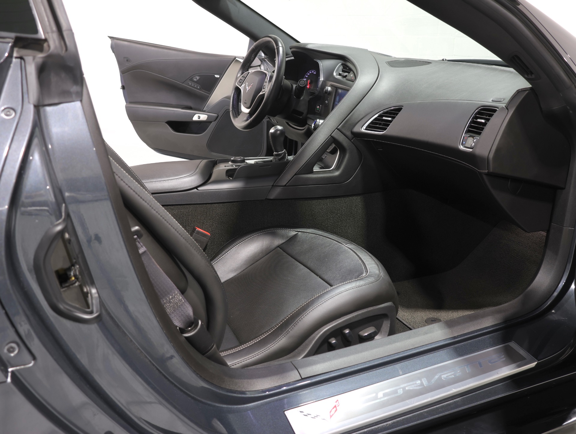 2014 Chevrolet Corvette 2LT photo 4