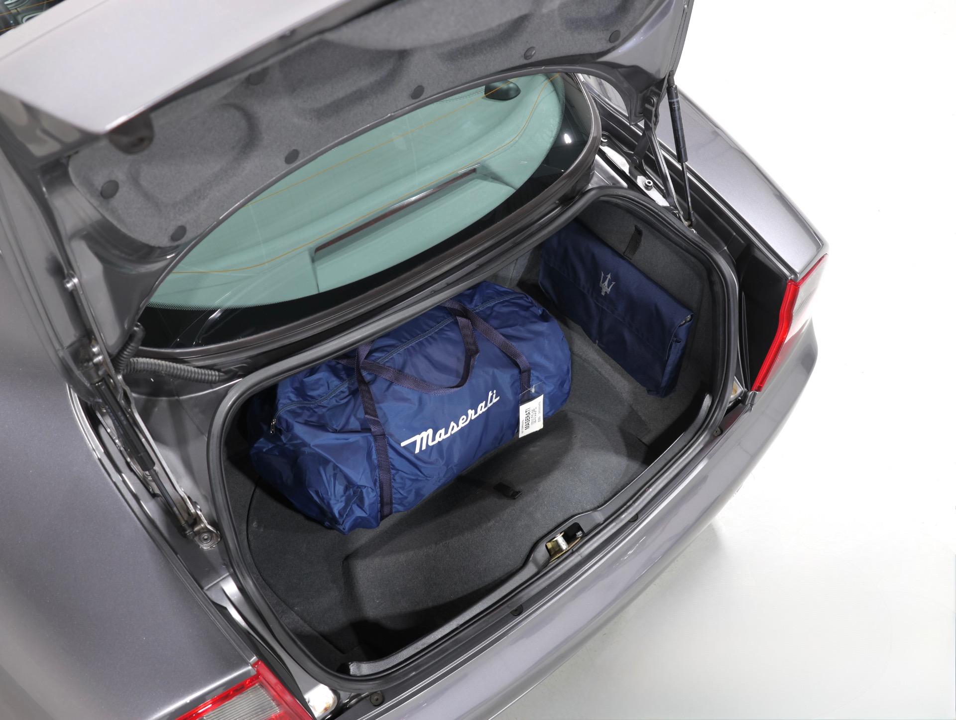 2004 Maserati Coupe Base - Photo 8