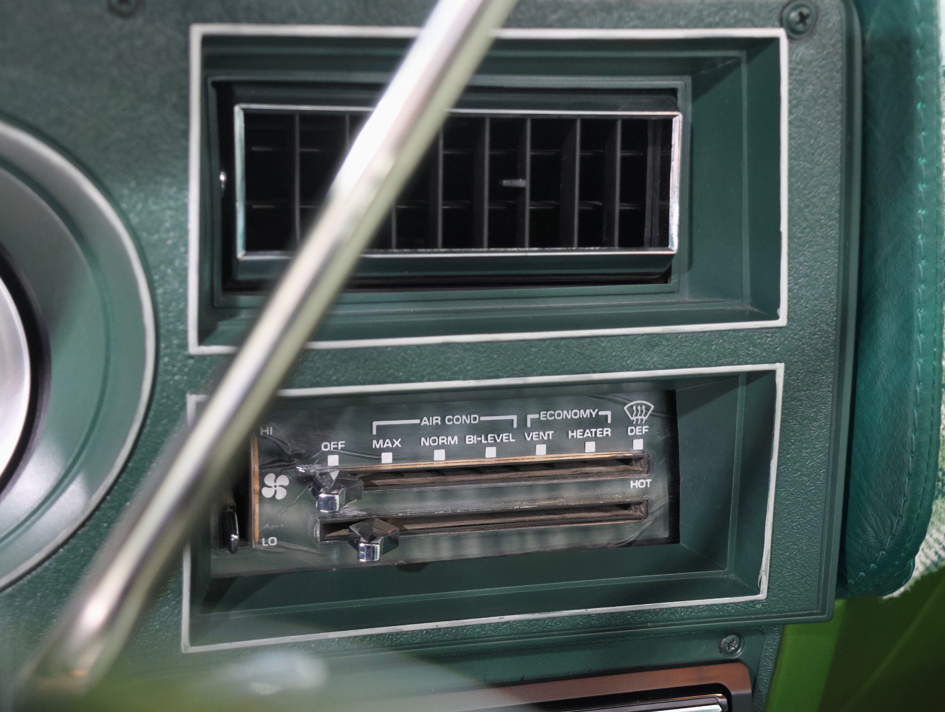 1981 Chevrolet C10 - Photo 56