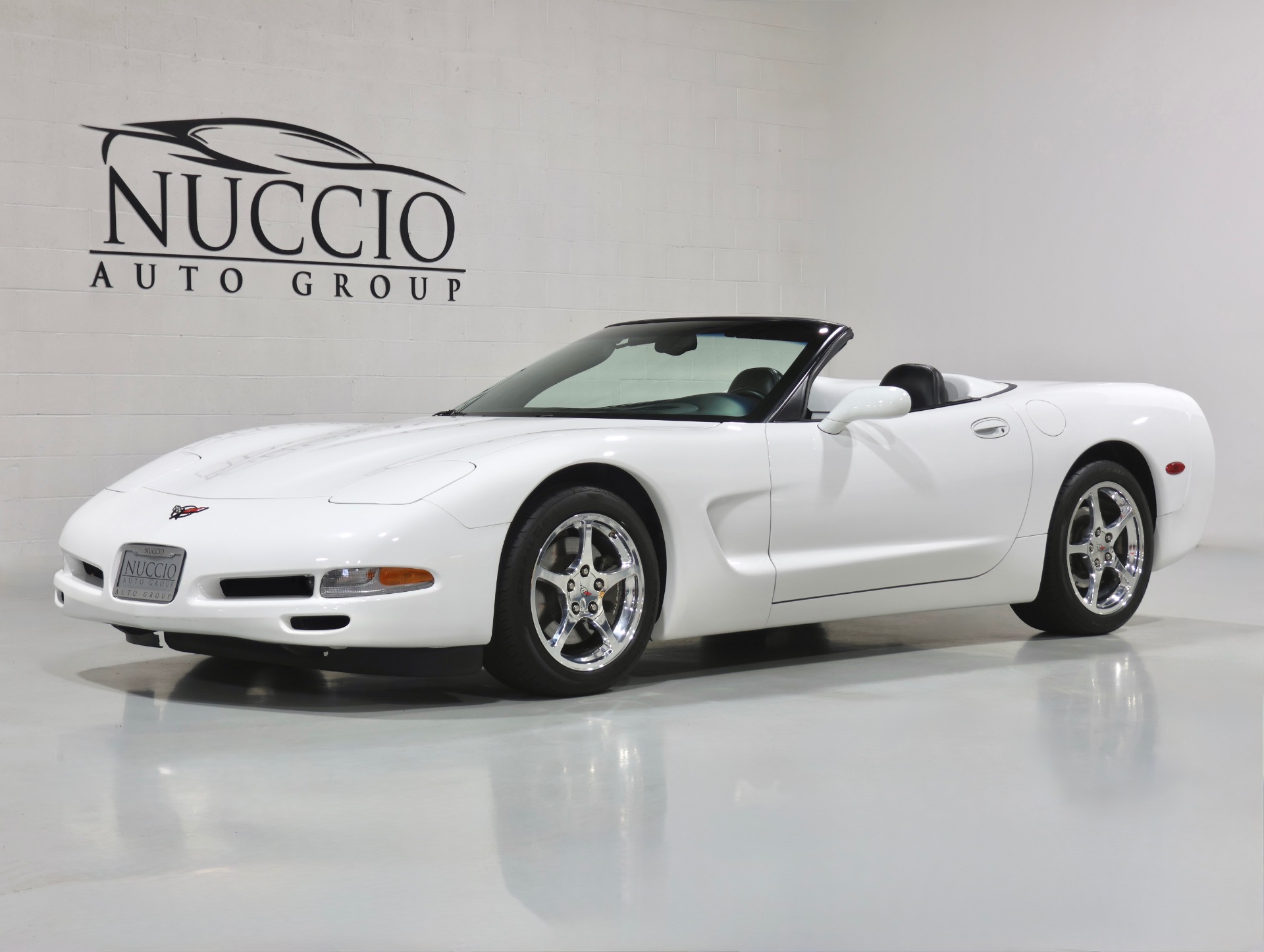 2004 Chevrolet Corvette Convertible's photo