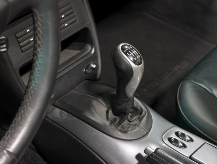 2002 Porsche 911 Carrera - Photo 45