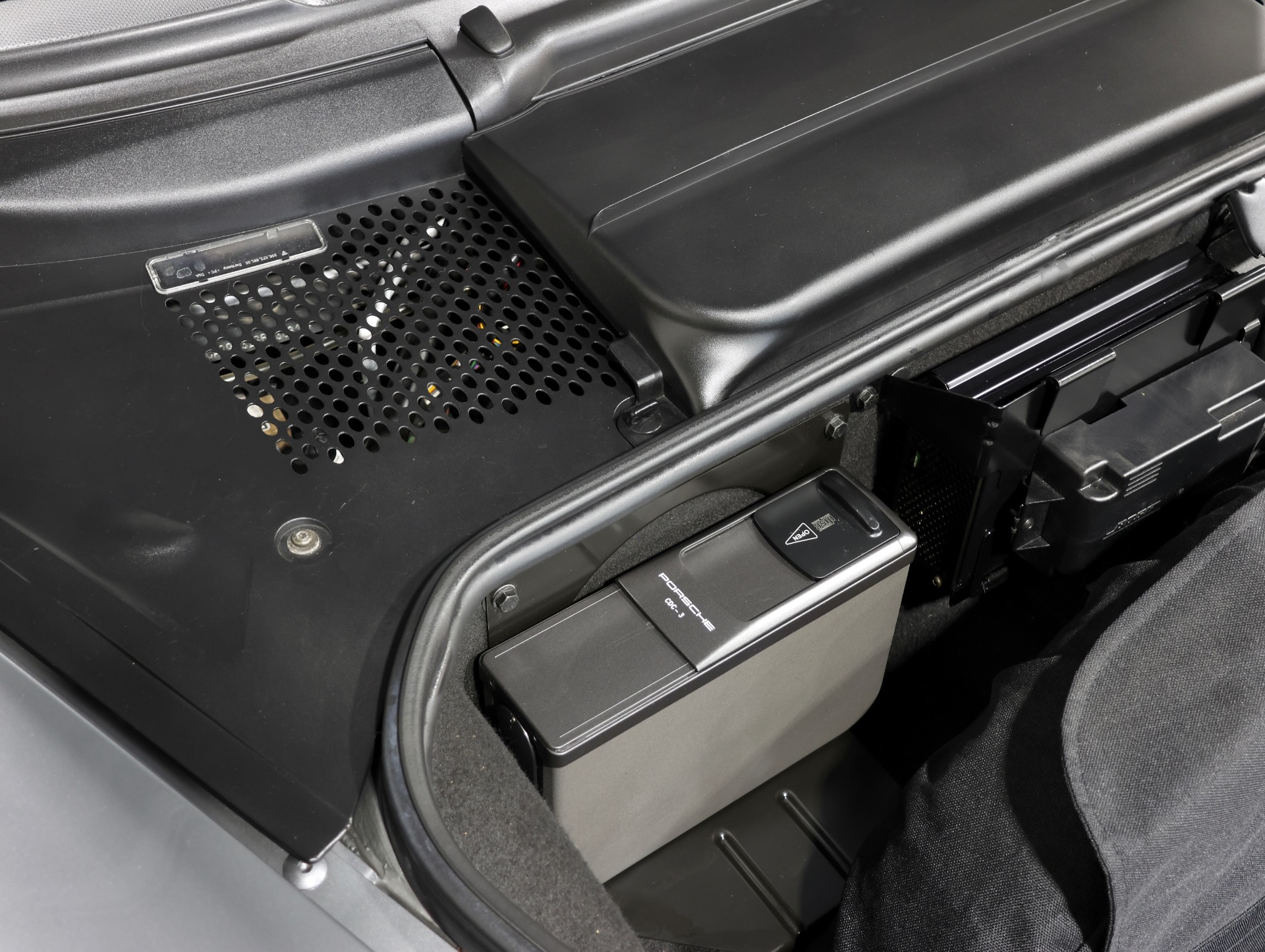 2002 Porsche 911 Carrera - Photo 36