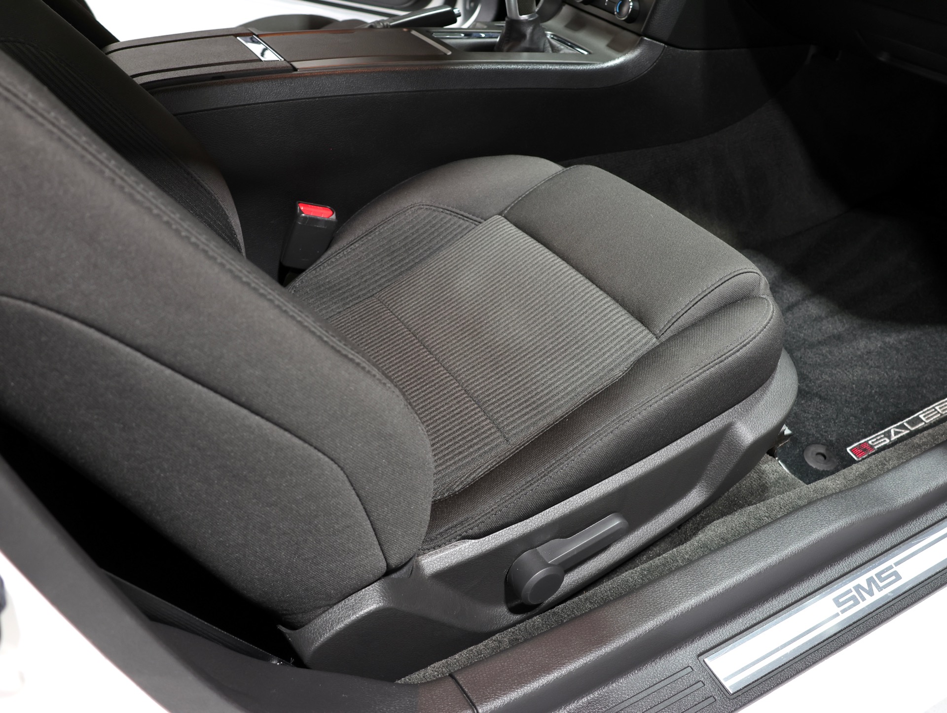 2013 Ford Mustang GT - Photo 11