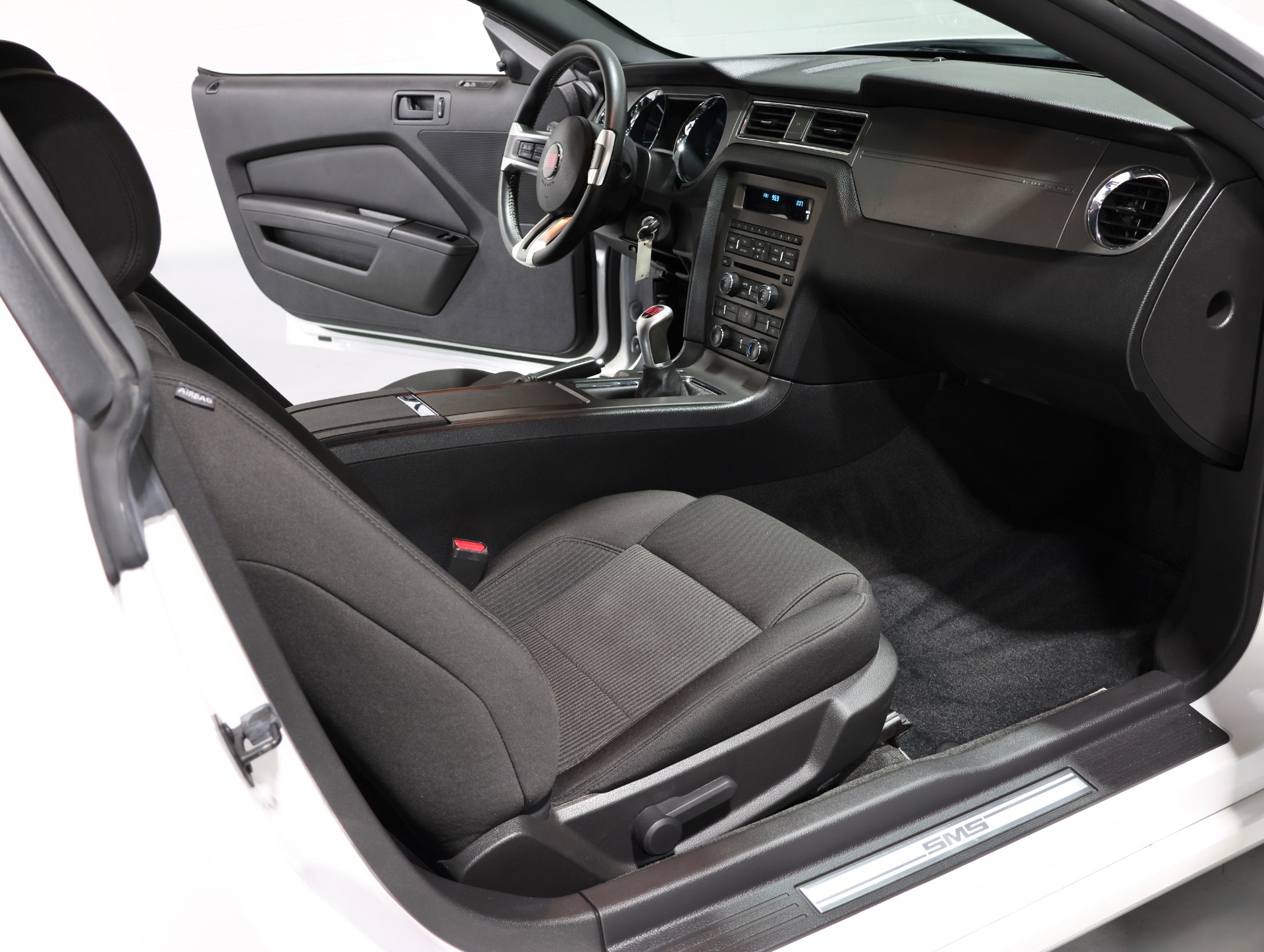 2013 Ford Mustang GT - Photo 17