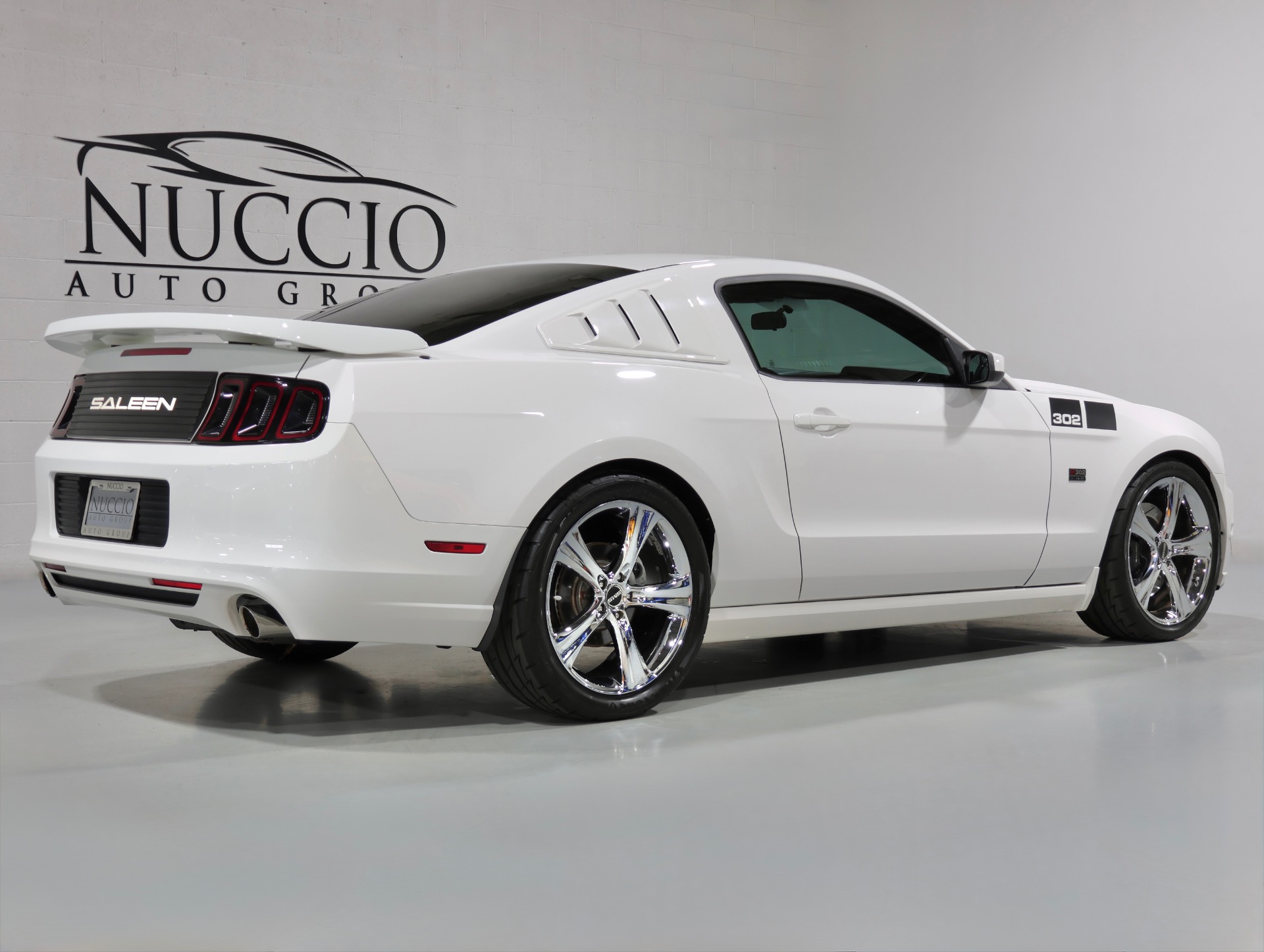 2013 Ford Mustang GT - Photo 19