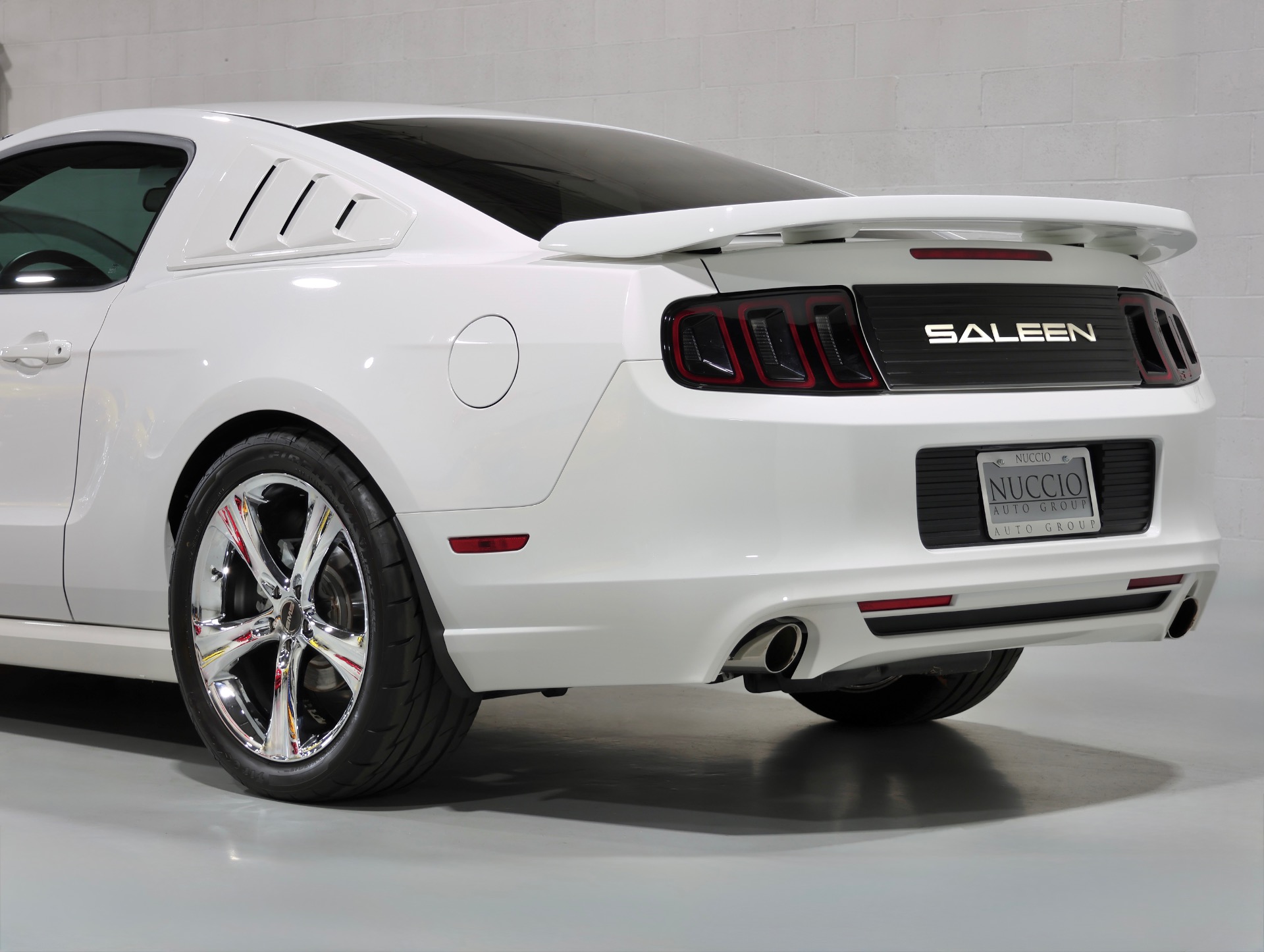 2013 Ford Mustang GT - Photo 38