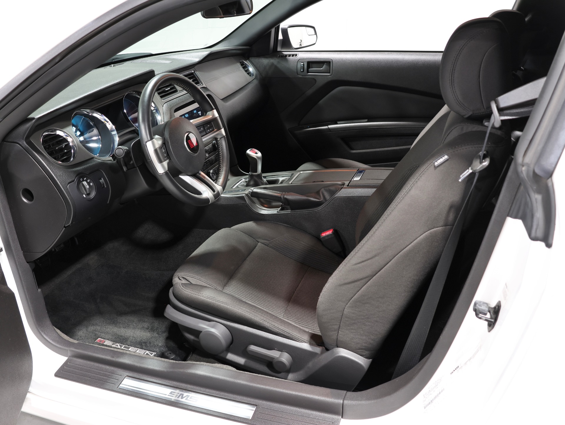 2013 Ford Mustang GT - Photo 55