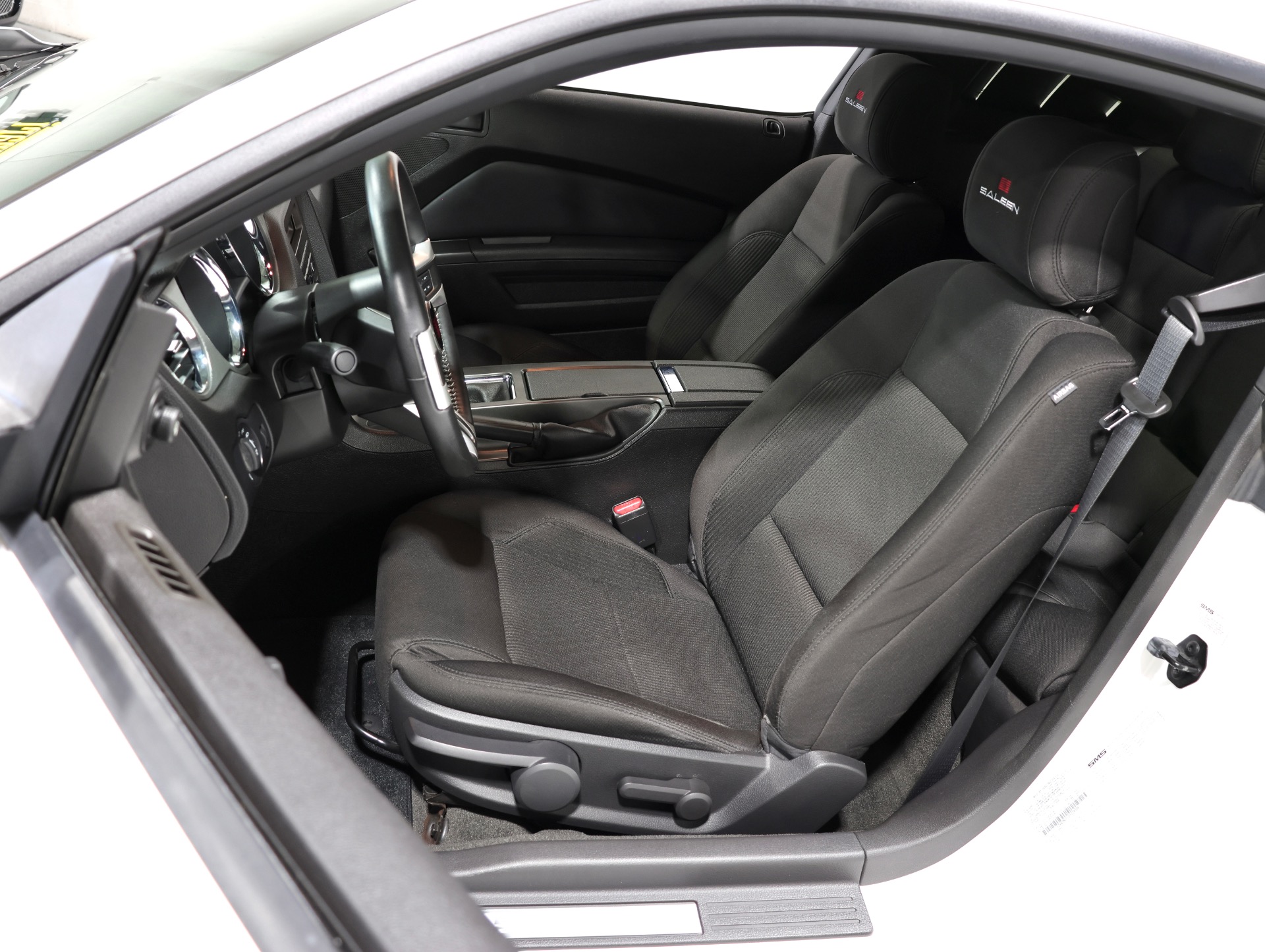2013 Ford Mustang GT - Photo 58