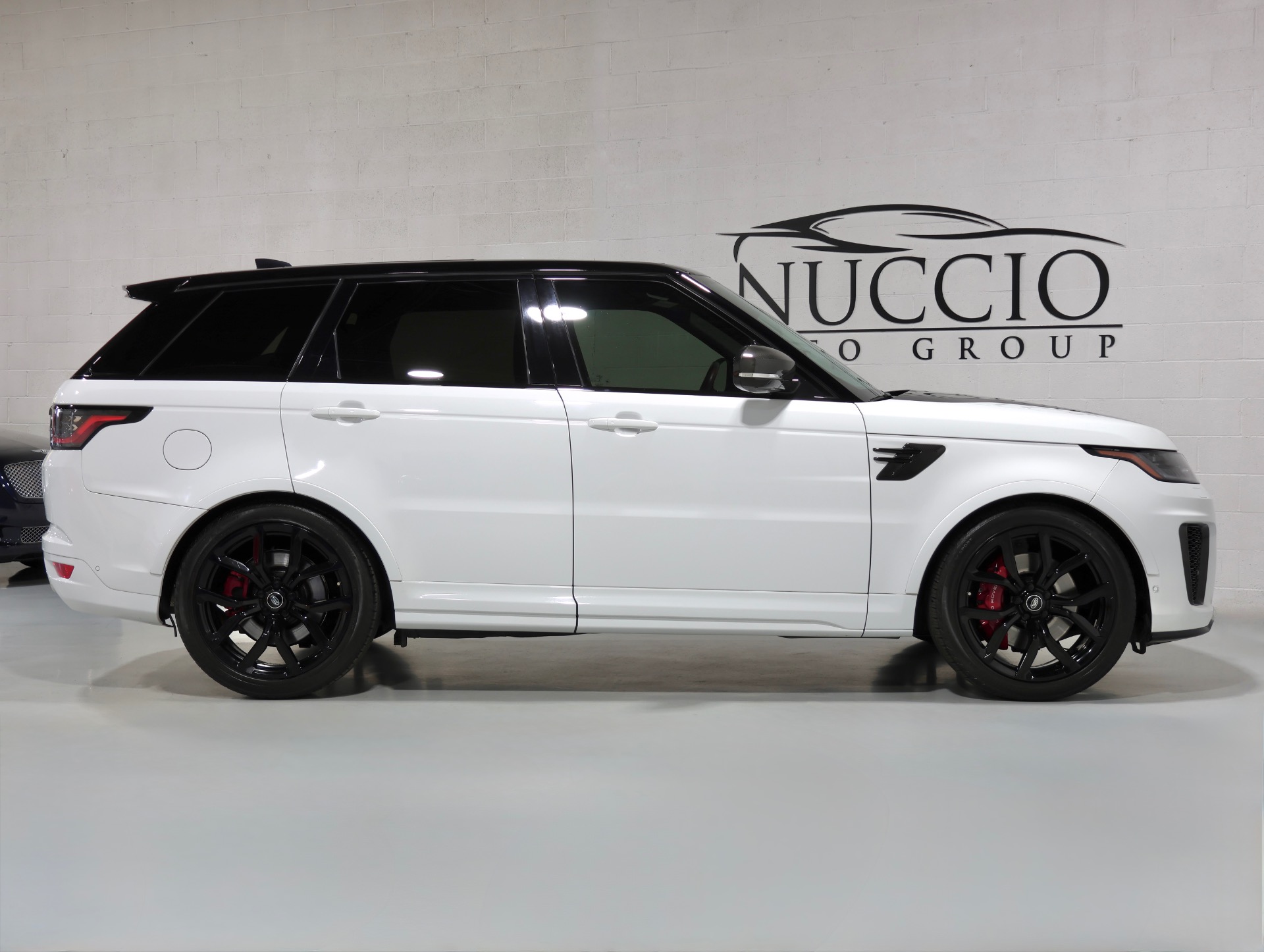 2020 Land Rover Range Rover Sport SVR - Photo 14