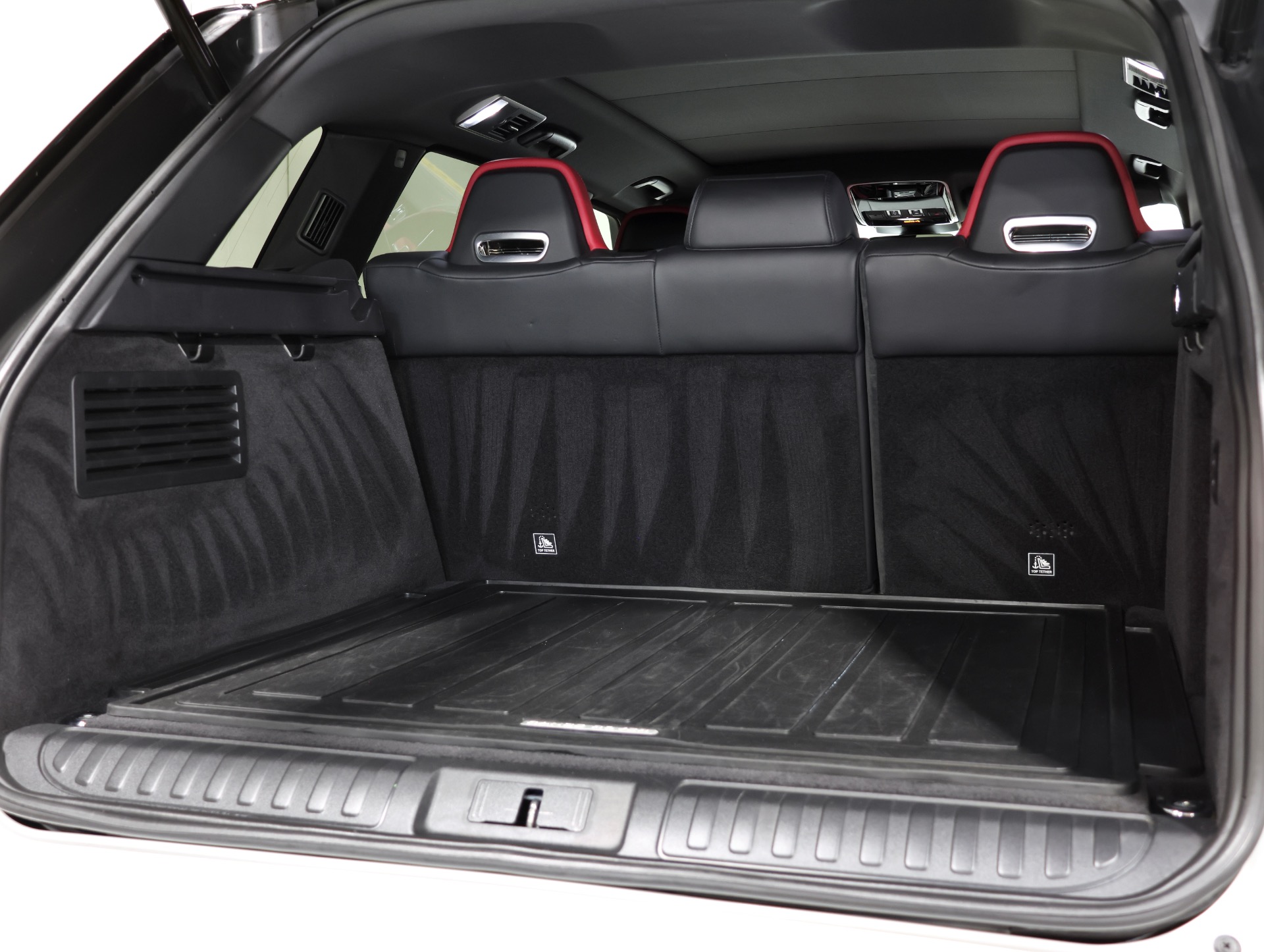 2020 Land Rover Range Rover Sport SVR - Photo 24
