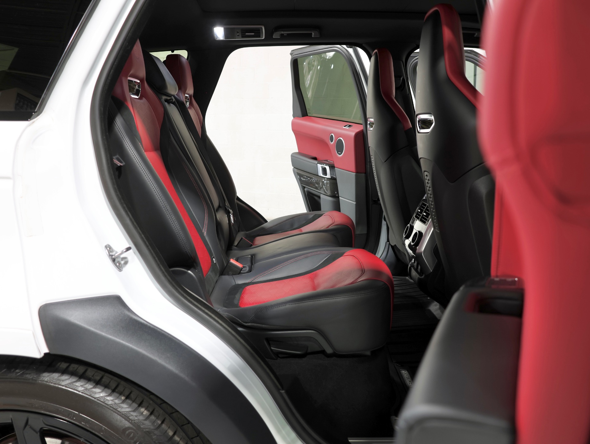 2020 Land Rover Range Rover Sport SVR - Photo 58