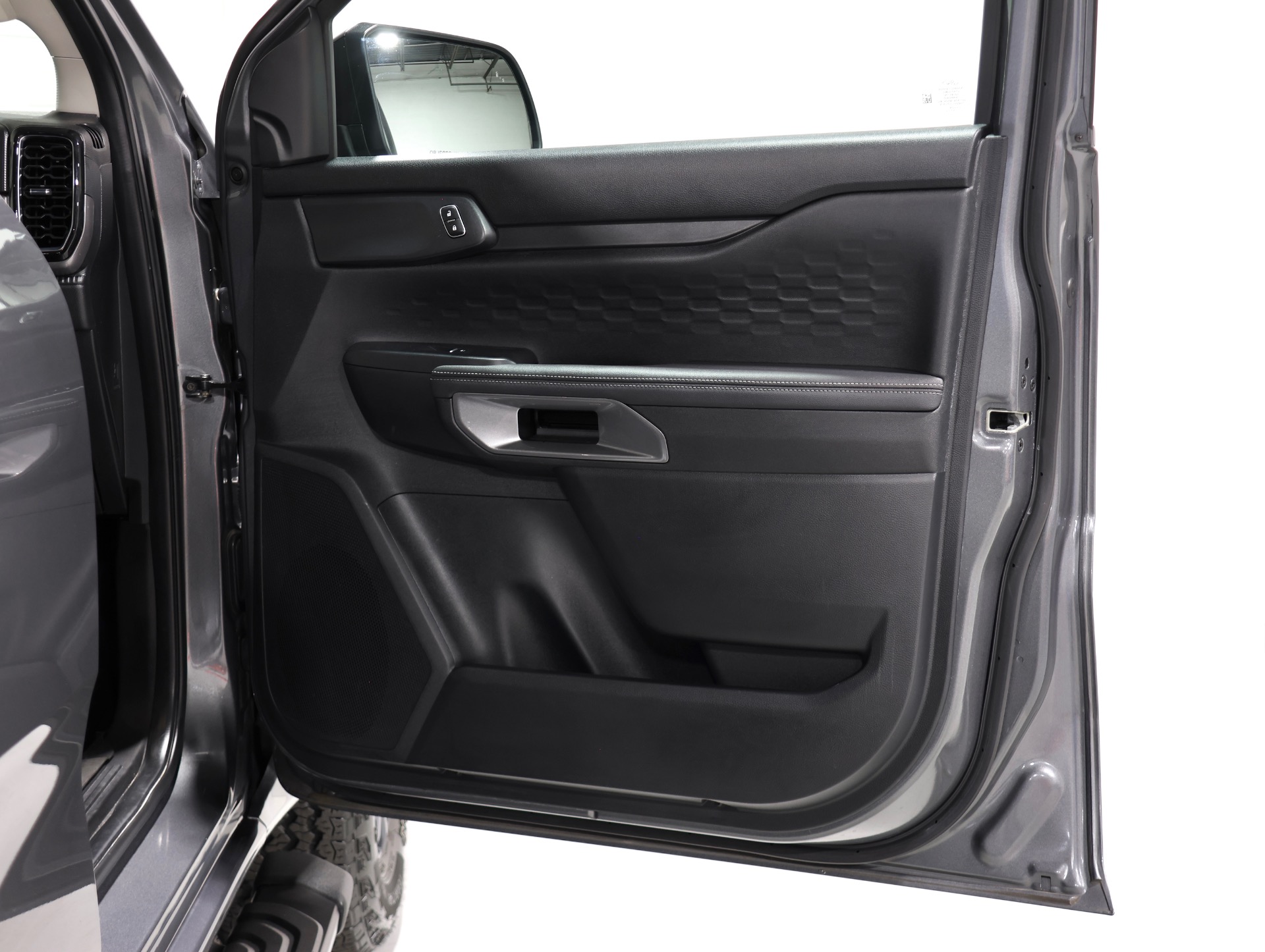 2024 Ford Ranger XLT - Photo 46
